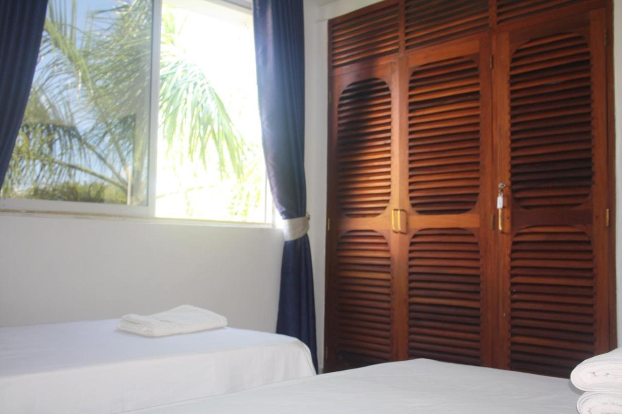 Royal Palms Apartment A4 モンバサ エクステリア 写真